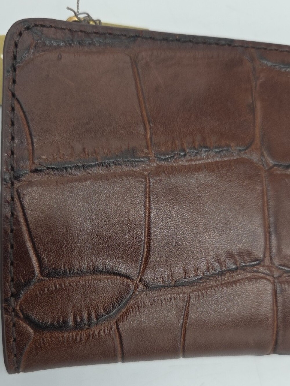 Fossil Brown Croc-Embossed RFID Wallet & Owl Charm - Picture 8 of 8